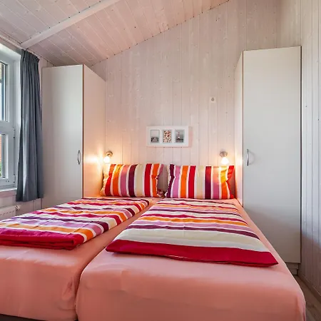 Feriehus Hus Lykke - Strandpark 38 *